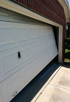 Garage Door Off Track Friendswood Service